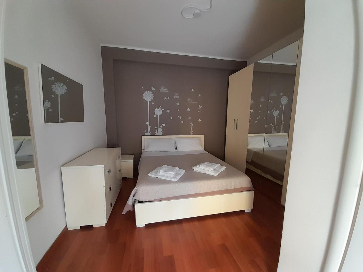 A Casa Di Sabry Apartment Bari Exterior photo