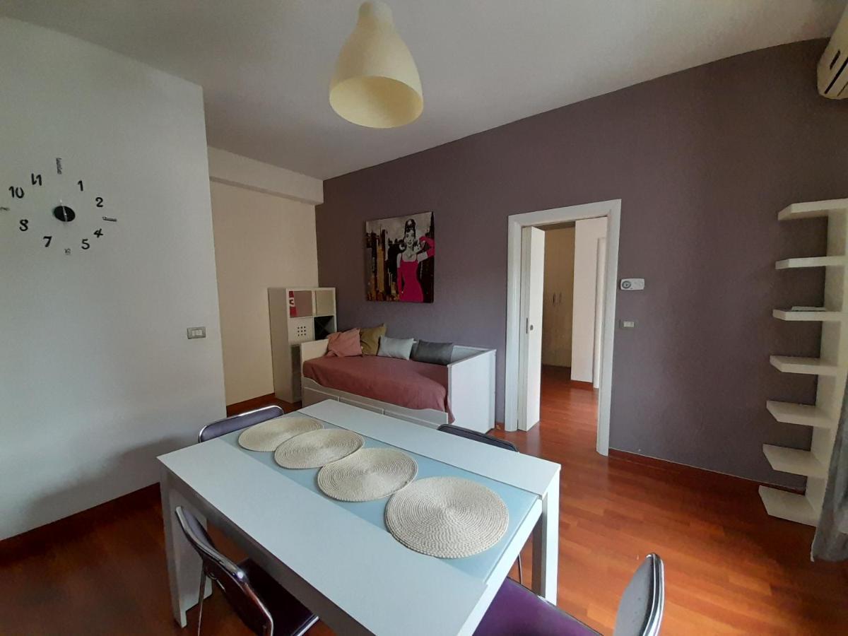 A Casa Di Sabry Apartment Bari Exterior photo